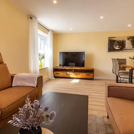 Holiday home Huus Sielmoenken *