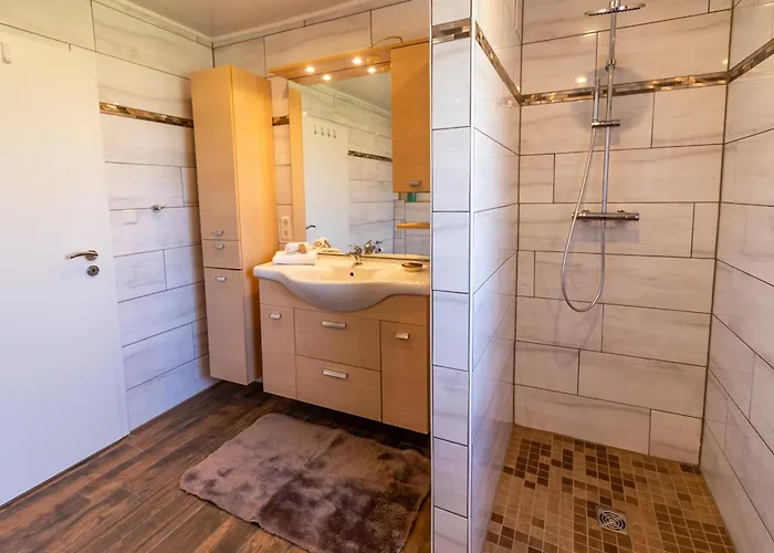 Holiday home Huus Sielmoenken